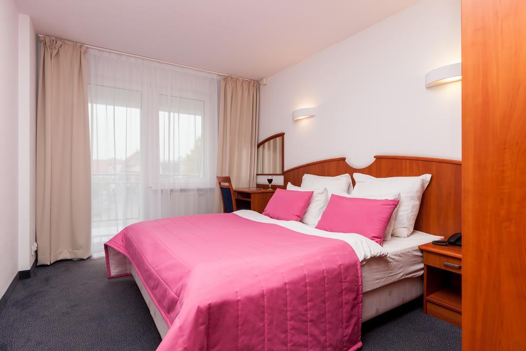 Rezydencja Bielik Apart otel Miedzyzdroje Oda fotoğraf